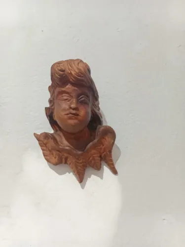 Anjo de madeira