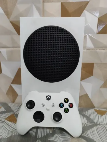 Xbox Series S Semi-novo