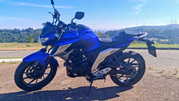 Fazer FZ 2021 Azul