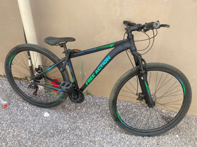 VENDO BICICLETA