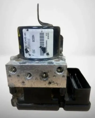 2012-2013 Ford Fiesta ABS conjunto de bomba de freio antibloqueio ID CE81-2C405-AA - Usado