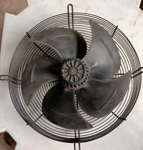 Ventilador para refrigeração 