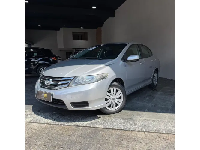 Honda City Sedan DX 1.5 Flex 16V Mec. 2013