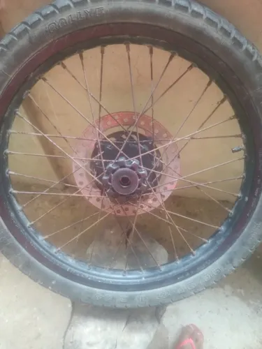 Roda dianteira completa xre 300