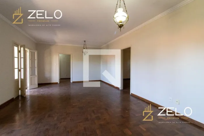 CASA RESIDENTIAL em Campinas - São Paulo, Nova Campinas