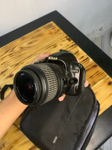câmera nikon d3100