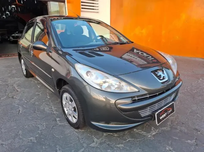 Peugeot 207 XR 1.4 Flex 8V 5P 2012