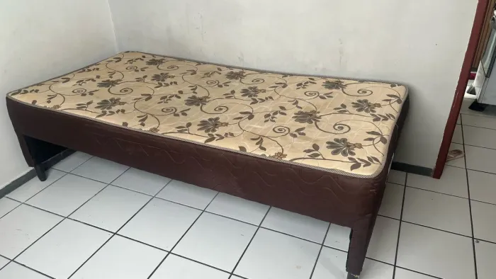 Cama