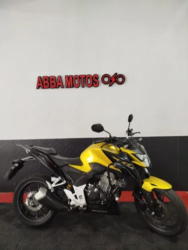 CB TWISTER 300/2023