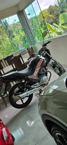 Vendo moto Titan 2013