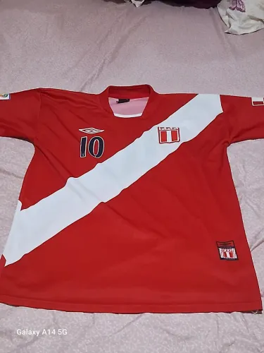 Camisa da seleçao do Peru.