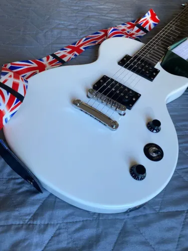 Guitarra Les Paul Strinberg LPS 200 novíssima