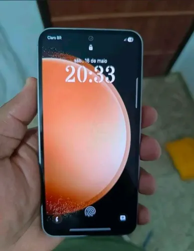 Sansung fe muito novo