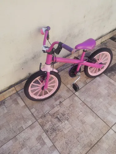 Bicicleta infantil até 5 anos