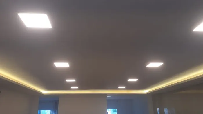 *Eletricista preço bom...