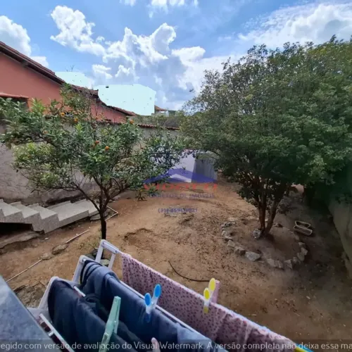 CASA A VENDA ESPAÇOSA COM QUINTAL GRANDE EM BETIM- FINANCIA CAIXA E OUTROS BANCO,