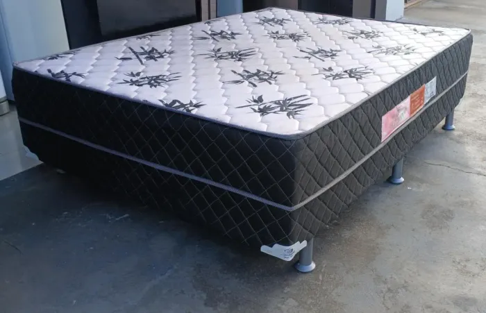 Cama Box casal. Faço a entrega *