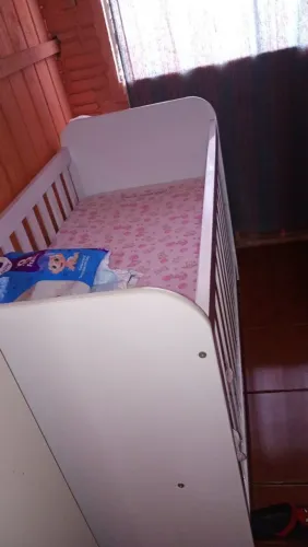 Vendo berço com colchão