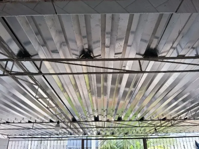 Cobertura Metálica Completa 42m² com Estrutura de Ferro