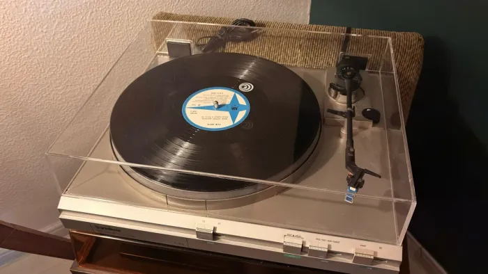 Toca Discos Gradiente T515