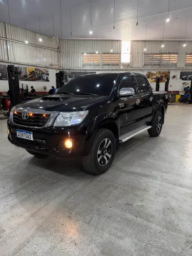 Toyota Hilux CD SRV D4-d 4X4 3.0 TDI Diesel AUT 2015
