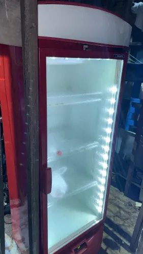 Freezer expositor
