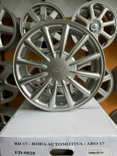 Roda Powertech Ômega Aro 17 4x100 e 5x110