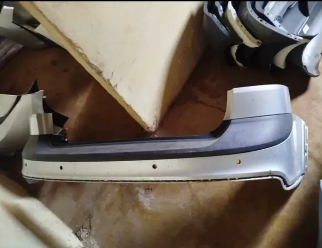 Para choque traseiro SpaceFox com sensor , original sem detalhes