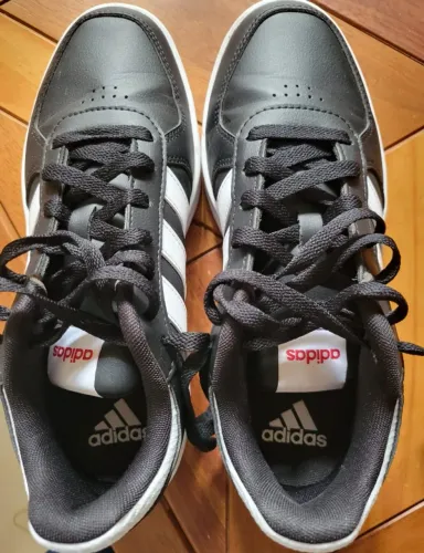 Tenis adidas fem 37
