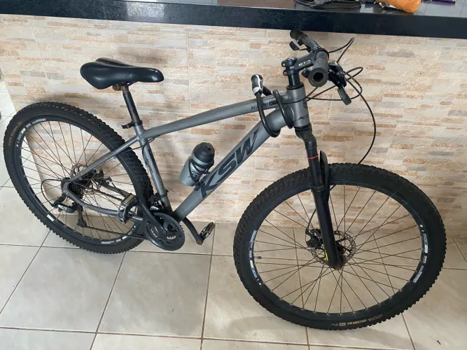 VENDO BICICLETA