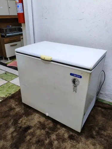 Freezer Horizontal Usado - 293 litros