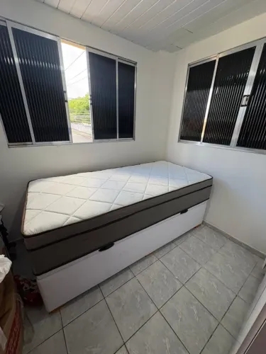 Cama Box Baú Solteiro D33 - Excelente Estado de Conservação