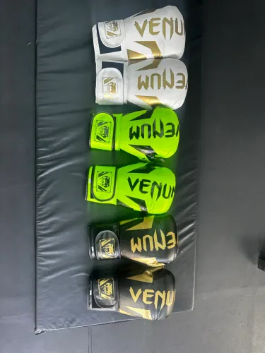 3 luvas novas / lutas / box / muay thai / kickboxing