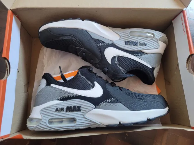 Tênis Nike Air Max Excee Masculino n° 40