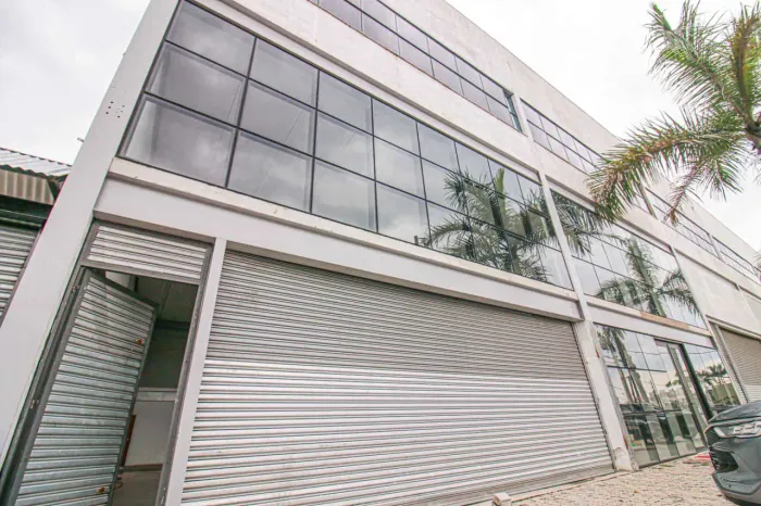 Galpão na Avenida São Camilo, 830 780 m²