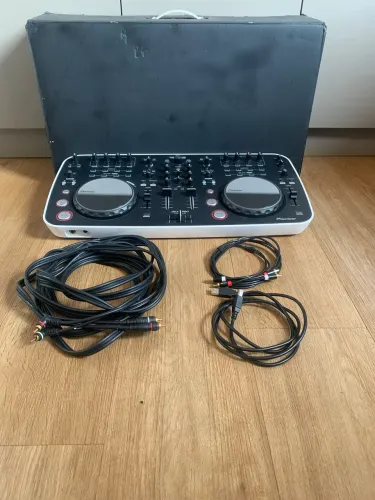 Controladora DDJ Ergo 3 e Cabos