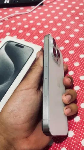 iPhone 15 pro 