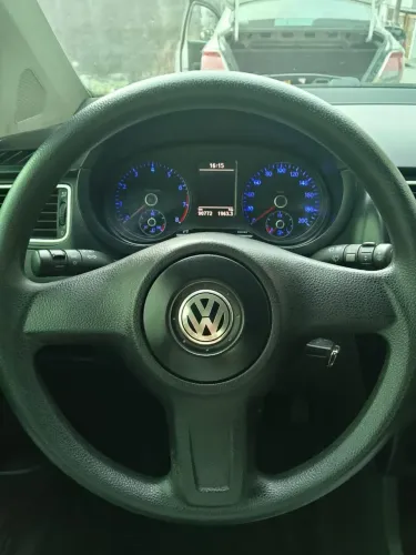 Volkswagen Fox 1.0 MI Total Flex 8V 5P 2011
