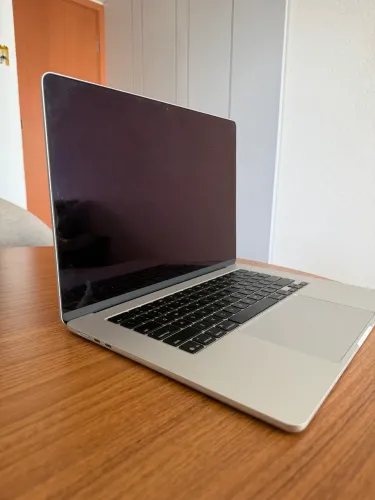 MacBook Air M4 15pol 32GB/1TB - Na Garantia Apple