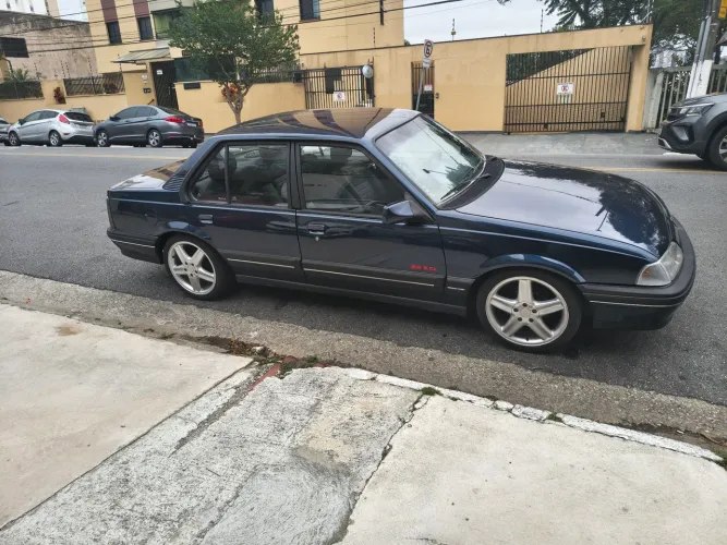 Chevrolet Monza GLS/ Hi-tech 2.0 EFI 2P E 4P (álcool) 1994