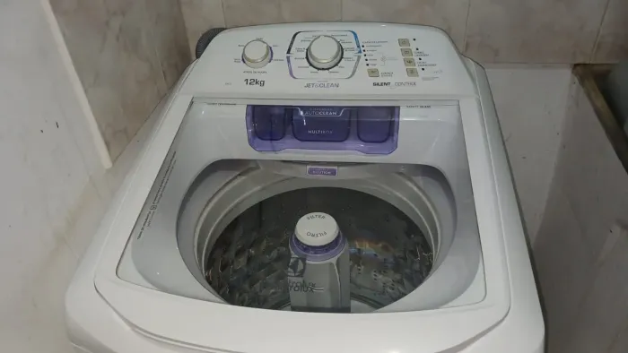 Máquina de lavar Electrolux lac12