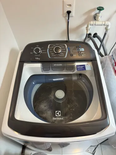 Maquina de Lavar Electrolux jet&clean 16kg