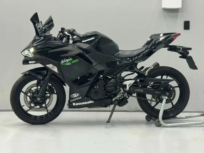 Kawasaki NINJA 500