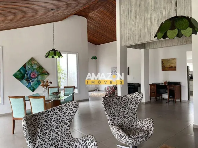 Casa com 3 dormitórios à venda, 350 m² por R$ 2.100.000,00 - Condomínio Vale do Sol - Trem