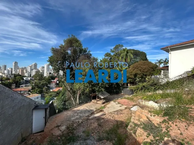 TERRENO - PACAEMBÚ - SP