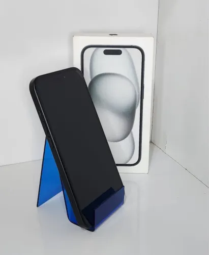 iPhone 15 128GB 