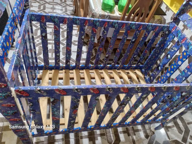 Vendo berço com colchão