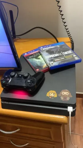 ? PLAYSTATION 4 SLIM 800 GB - CONSERVADO ?