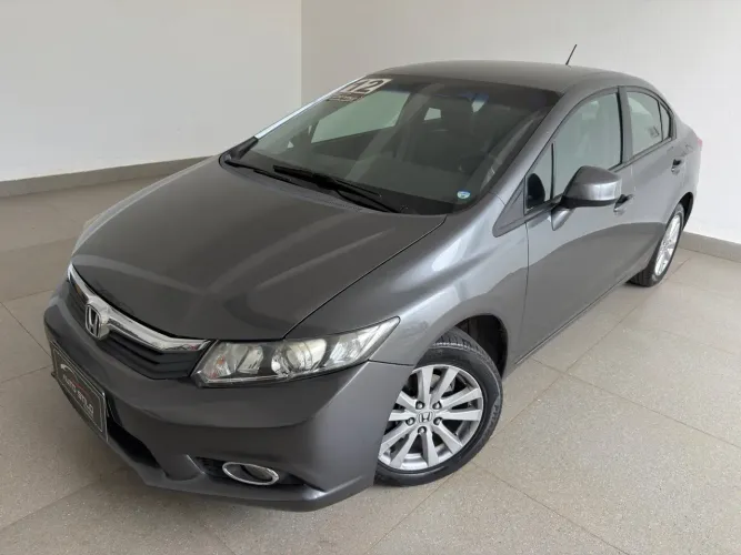 Honda Civic Sedan LXS 1.8/1.8 Flex 16V Mec. 4P 2012