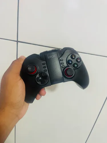 Controle iPega Bluetooth Gamepad + Suporte para Celular